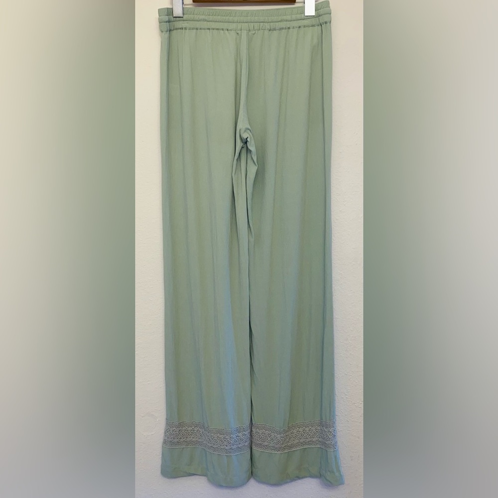 LA Hearts Green Wide-Leg Pants - Picture 2 of 3